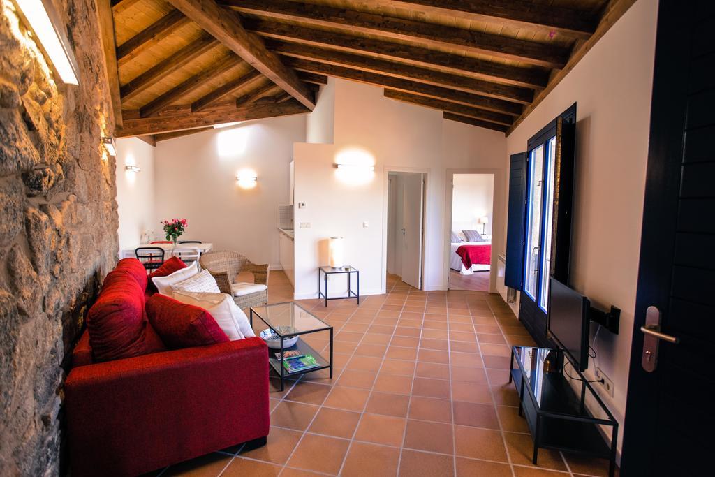 Apartamentos Ribeira Sacra Parada del Sil Kültér fotó